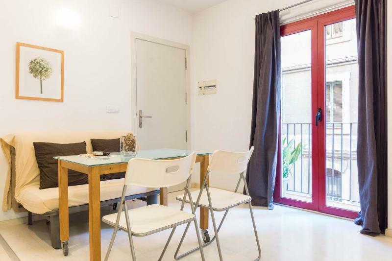 Old City Beach House Barcelona Bagian luar foto